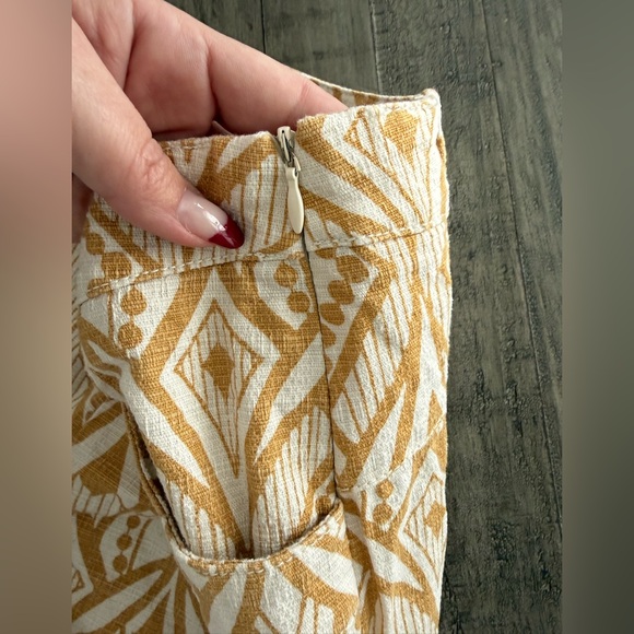 Anthropologie | Elevenses Tiled Tide Shorts, size 10. - Picture 8 of 11